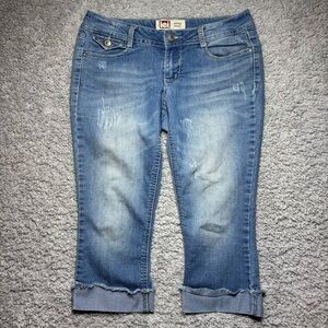 LEI Capris Womens 7 Ashley Low Rise Pedal Pushers Cuffed Ankle Big Stitch Flap